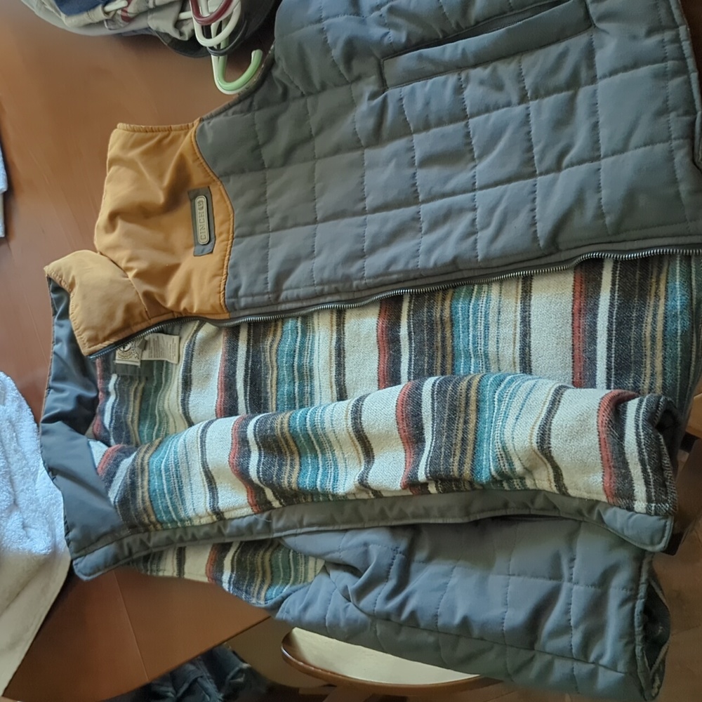 Cinch quilted vest